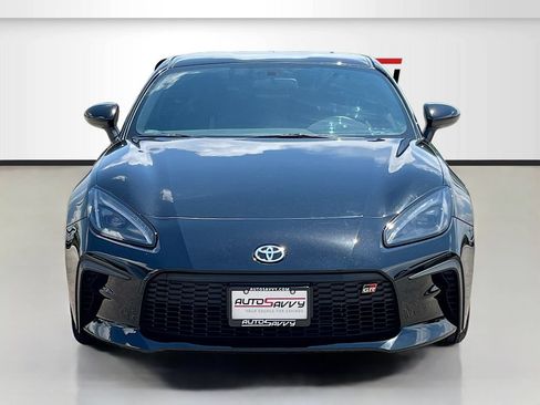 Used 2023 Toyota GR86 Premium w/ ALL Weather Mat Package (TMS) RWD image 2
