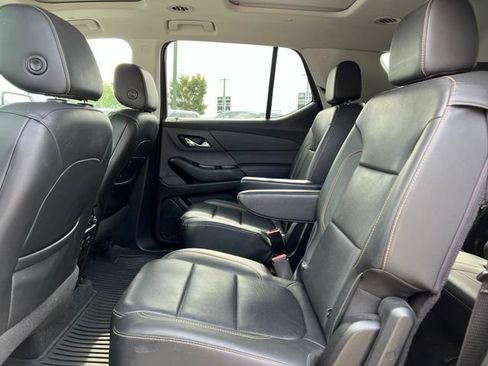 Used 2019 Chevrolet Traverse Premier AWD/4WD image 16