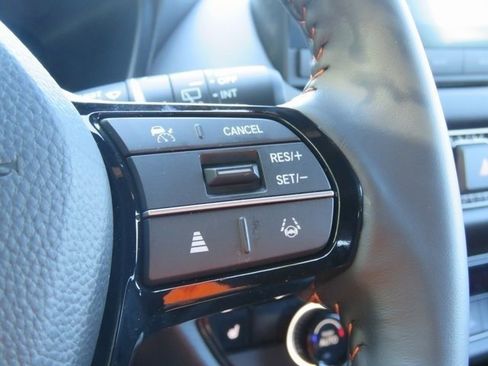 Used 2024 Honda HR-V Sport image 6