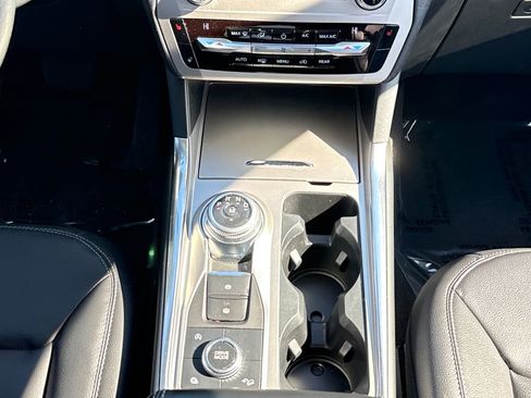 Certified 2020 Ford Explorer XLT w/ Equipment Group 202A image 14