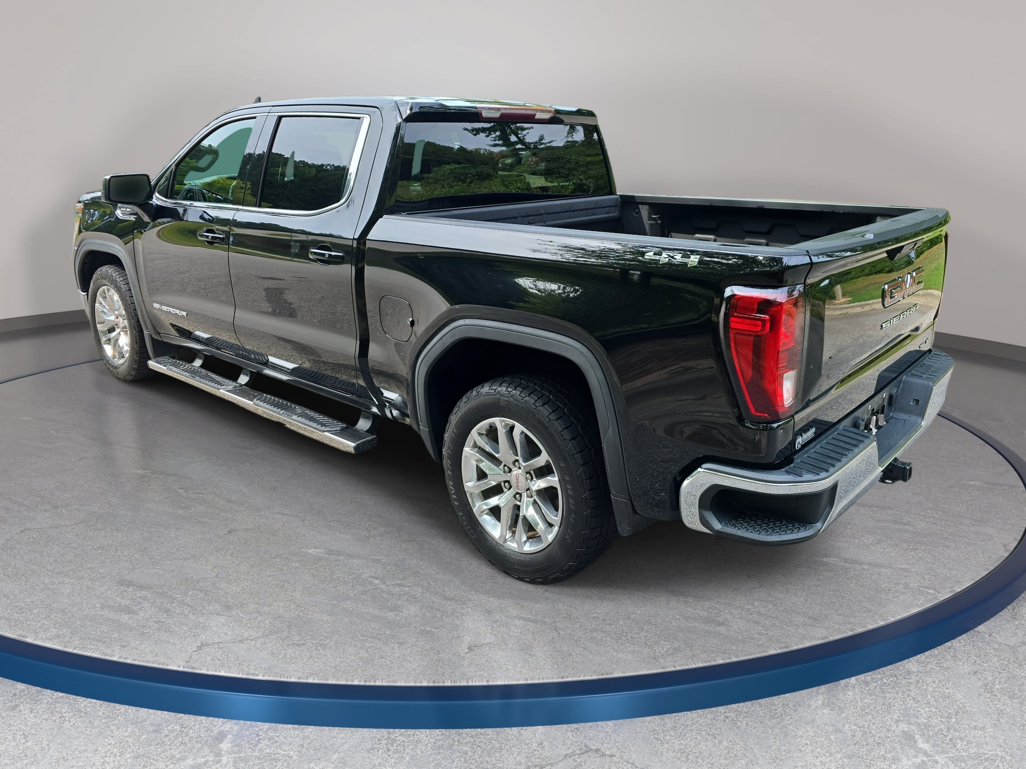 Used 2020 GMC Sierra 1500 SLE w/ SLE Value Package AWD/4WD image 7