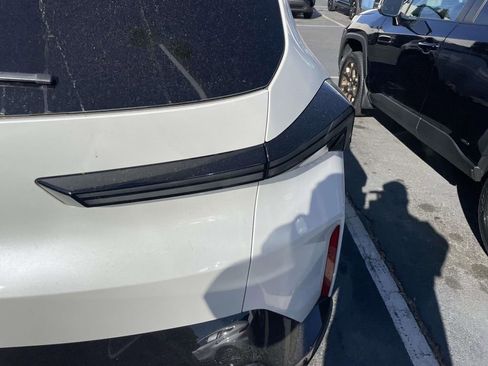 Used 2023 BMW XM image 33