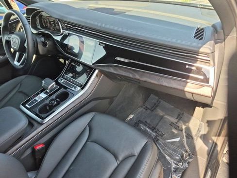 Certified 2024 Audi Q7 2.0T Premium w/ Convenience Package AWD/4WD image 20