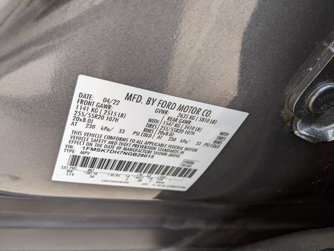 Used 2022 Ford Explorer XLT w/ Equipment Group 202A image 30