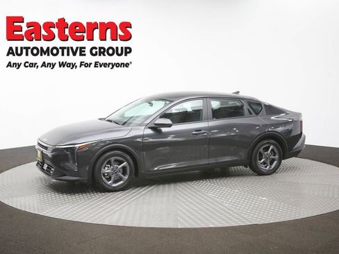 Used 2025 Kia K4 FWD image 56