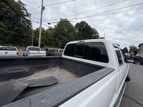 Used 2014 Ford F350 Lariat w/ Lariat Ultimate Package AWD/4WD image 11