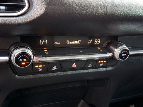 Certified 2023 MAZDA CX-30 AWD 2.5 S w/ Preferred Package image 17