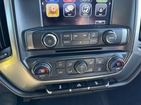 Used 2018 Chevrolet Silverado 1500 LT w/ All Star Edition image 30