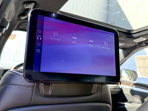 New 2025 Cadillac Escalade ESV Premium Luxury Platinum w/ LPO, Floor Liner Package image 36