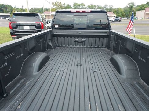 New 2026 Chevrolet Silverado 3500 LT w/ All Star Edition AWD/4WD image 9