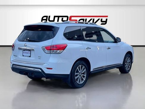 Used 2014 Nissan Pathfinder SL w/ SL Tech Package AWD/4WD image 7