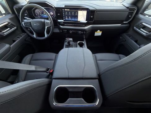 New 2026 Chevrolet Silverado 1500 LT Trail Boss w/ LT Trail Boss Premium Package AWD/4WD image 11