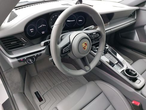 Certified 2024 Porsche 911 Carrera S RWD image 14