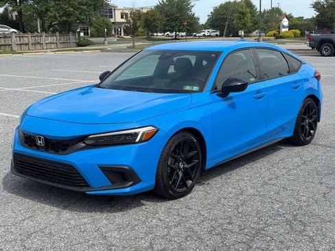 Used 2024 Honda Civic Sport image 4