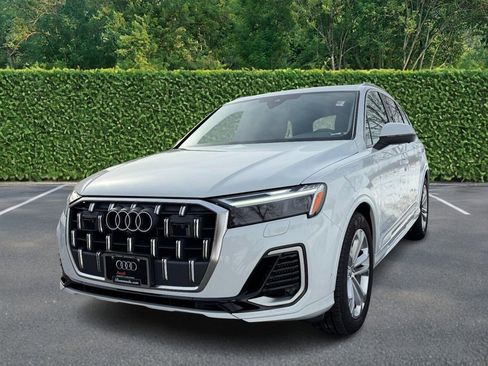 Used 2025 Audi Q7 3.0T Premium Plus w/ Premium Plus Package AWD/4WD image 6