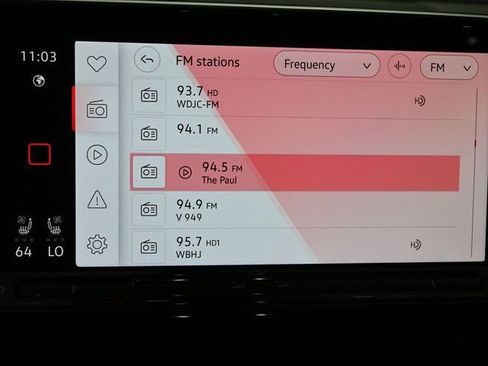 Used 2024 Volkswagen Atlas Cross Sport SEL R-Line image 10