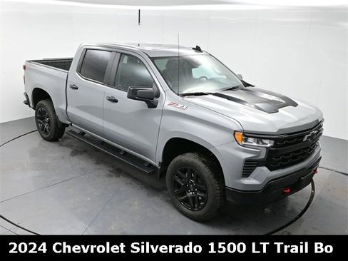 Used 2024 Chevrolet Silverado 1500 LT Trail Boss w/ Convenience Package II image 33