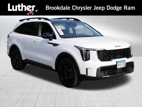 Used 2025 Kia Sorento SX AWD/4WD image 1