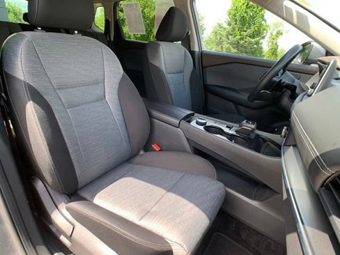 Certified 2023 Nissan Rogue SV AWD/4WD image 25