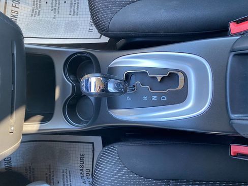 Used 2016 Dodge Journey SE image 16