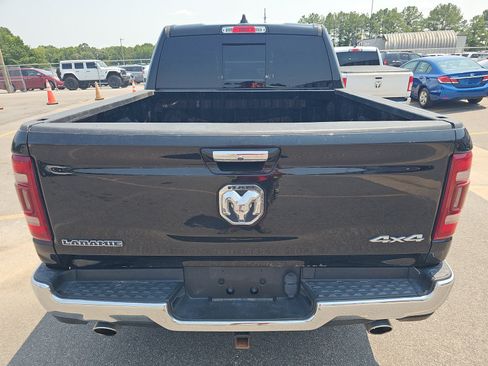Used 2022 RAM 1500 Laramie AWD/4WD image 7