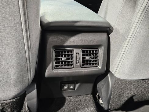 Used 2025 Toyota Camry LE FWD image 37