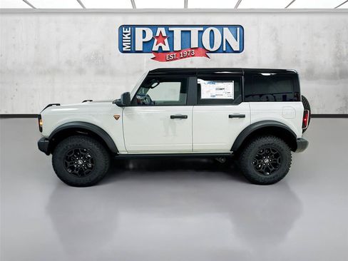 New 2026 Ford Bronco Badlands AWD/4WD image 4