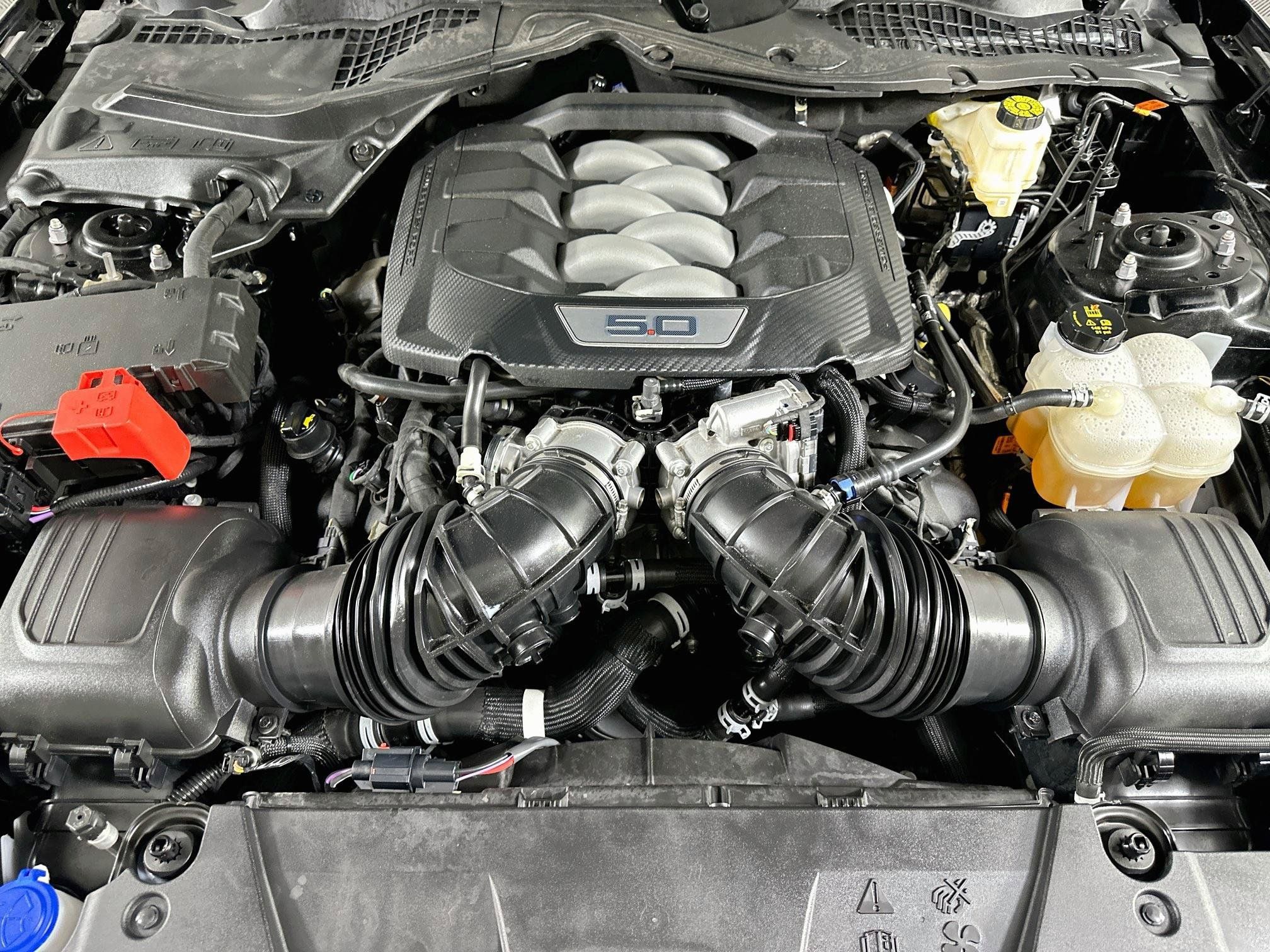 Used 2025 Ford Mustang GT Premium RWD image 29