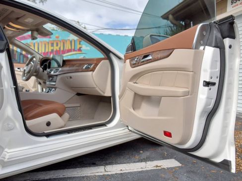 Used 2015 Mercedes-Benz CLS 400 image 36
