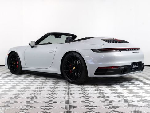 Used 2024 Porsche 911 Carrera 4S AWD/4WD image 2