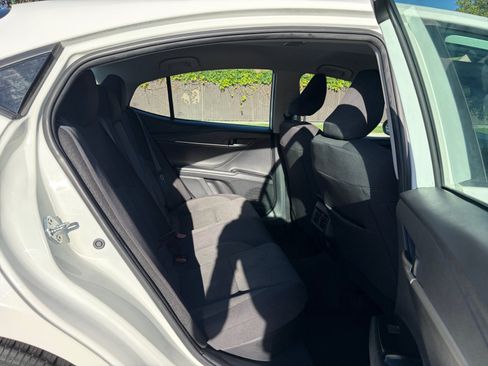 Used 2025 Toyota Camry LE FWD image 16