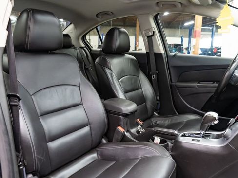 Used 2015 Chevrolet Cruze LTZ w/ Sun, Sound and Sport Package FWD image 28