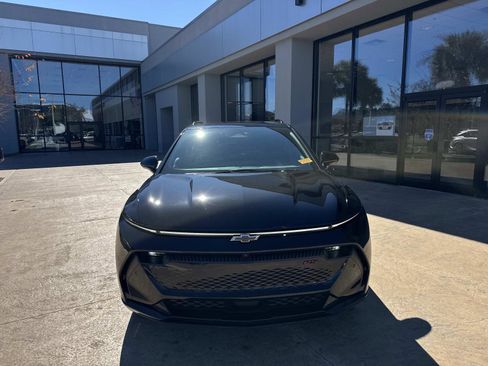 Used 2024 Chevrolet Equinox EV RS image 8