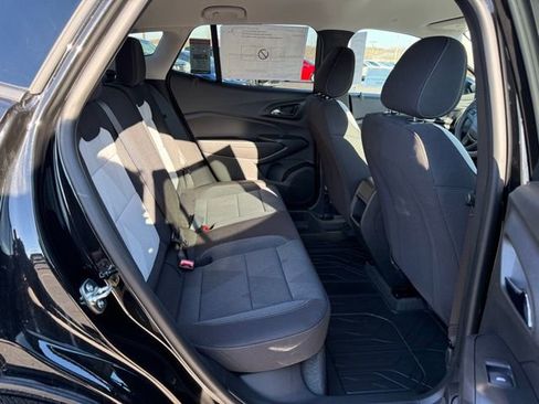 New 2026 Chevrolet Trax LS w/ LS Convenience Package FWD image 18