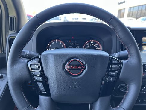 Used 2026 Nissan Frontier PRO-4X w/ Pro-4x Convenience Package AWD/4WD image 27