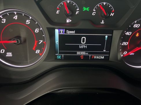 Used 2018 Chevrolet Camaro LT image 11