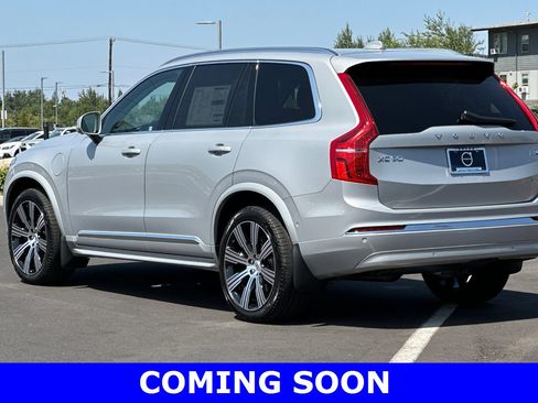 Used 2025 Volvo XC90 T8 Ultra w/ Protection Package image 5