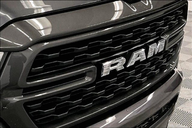 Used 2022 RAM 1500 Big Horn AWD/4WD image 34