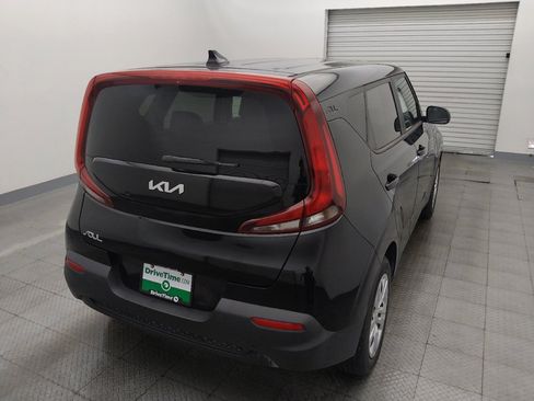Used 2022 Kia Soul LX FWD image 7