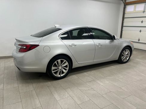 Used 2016 Buick Regal FWD image 15
