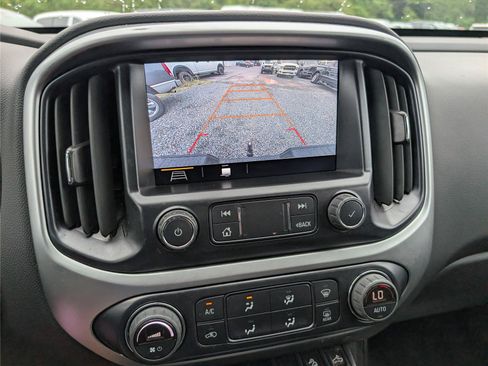 Used 2022 Chevrolet Colorado ZR2 AWD/4WD image 26