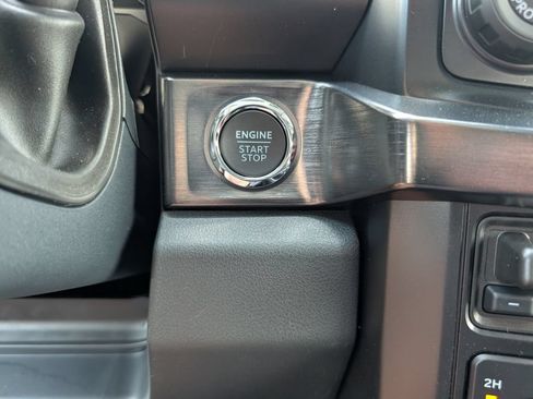 New 2026 Ford F250 Lariat w/ Black Appearance Package AWD/4WD image 19