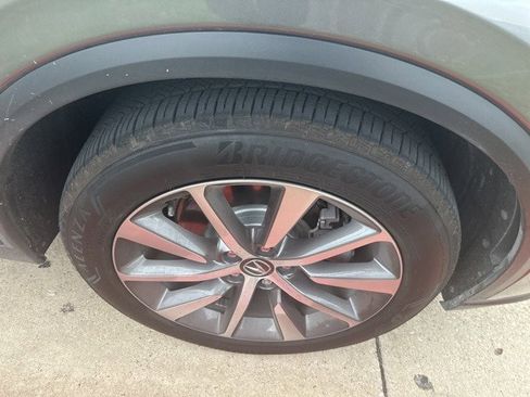 Used 2025 Acura MDX w/ Technology Package image 10