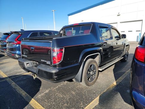 Used 2014 Honda Ridgeline Sport image 2