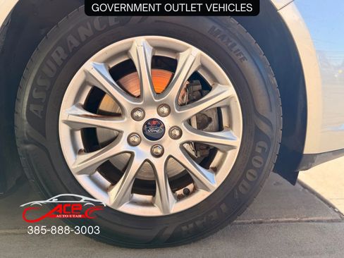 Used 2018 Ford Fusion S image 9