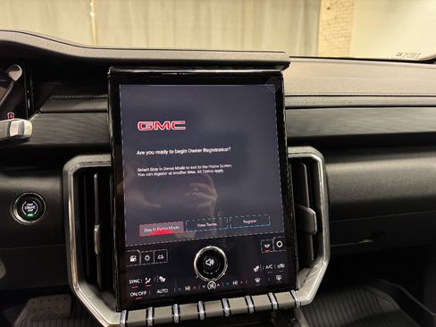 New 2026 GMC Acadia Elevation w/ Elevation Premium Package AWD/4WD image 28