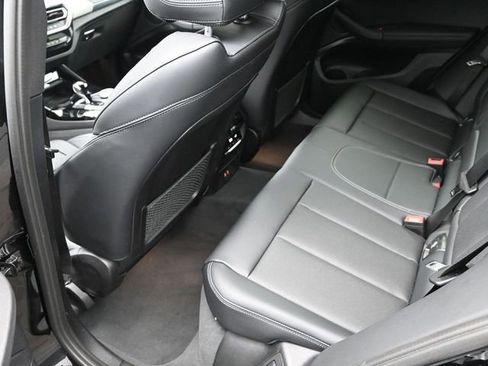 Used 2023 BMW X3 sDrive30i w/ Convenience Package image 19