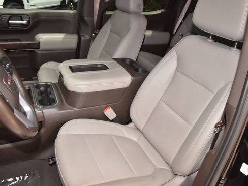 Used 2021 GMC Sierra 1500 SLT AWD/4WD image 33