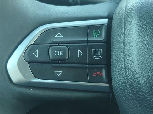 Used 2024 Jeep Compass Limited w/ Elite Group image 15