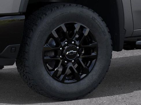 New 2026 Chevrolet Silverado 2500 LT image 9